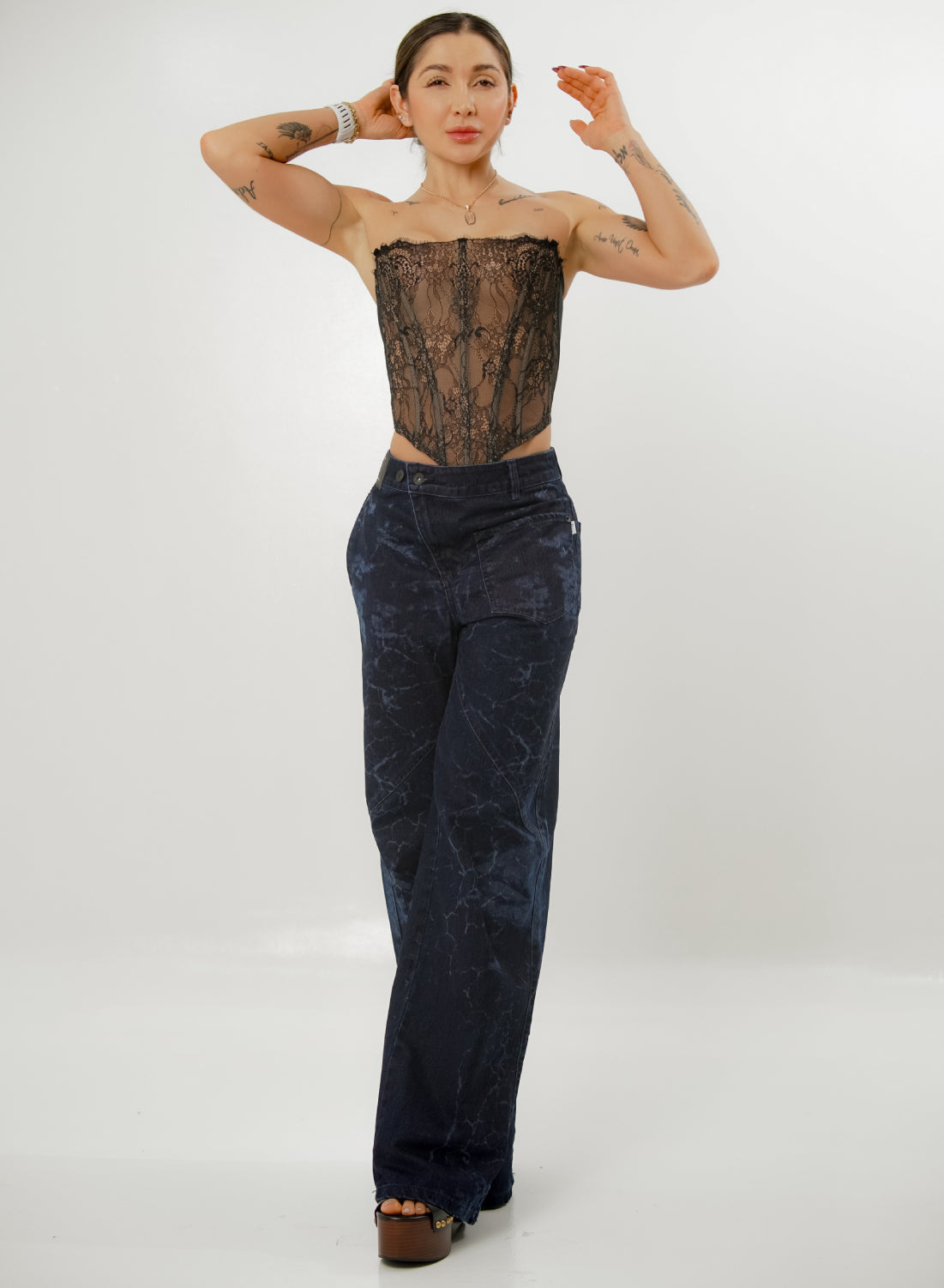 Women's Low Rise Straight Dark Blue Jeans with Lasser effect