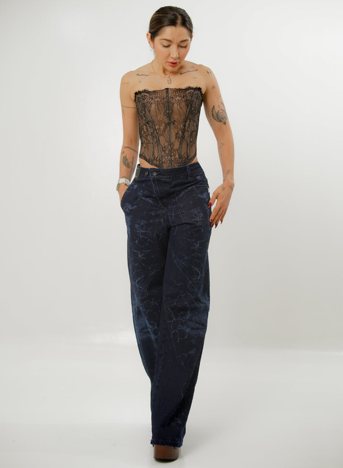 Women's Low Rise Straight Dark Blue Jeans with Lasser effect