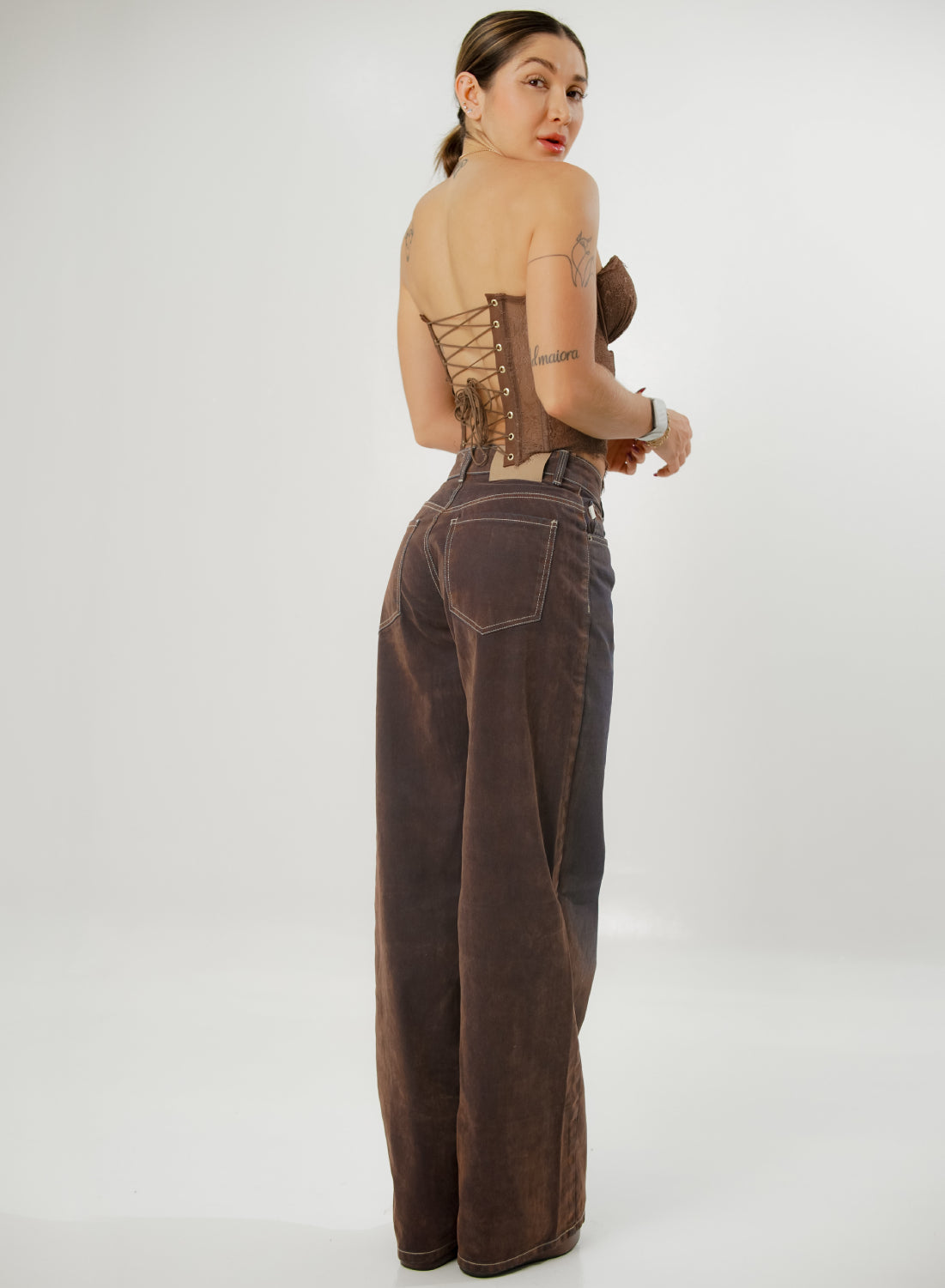 Women's Low Rise Straight Wine Jeans