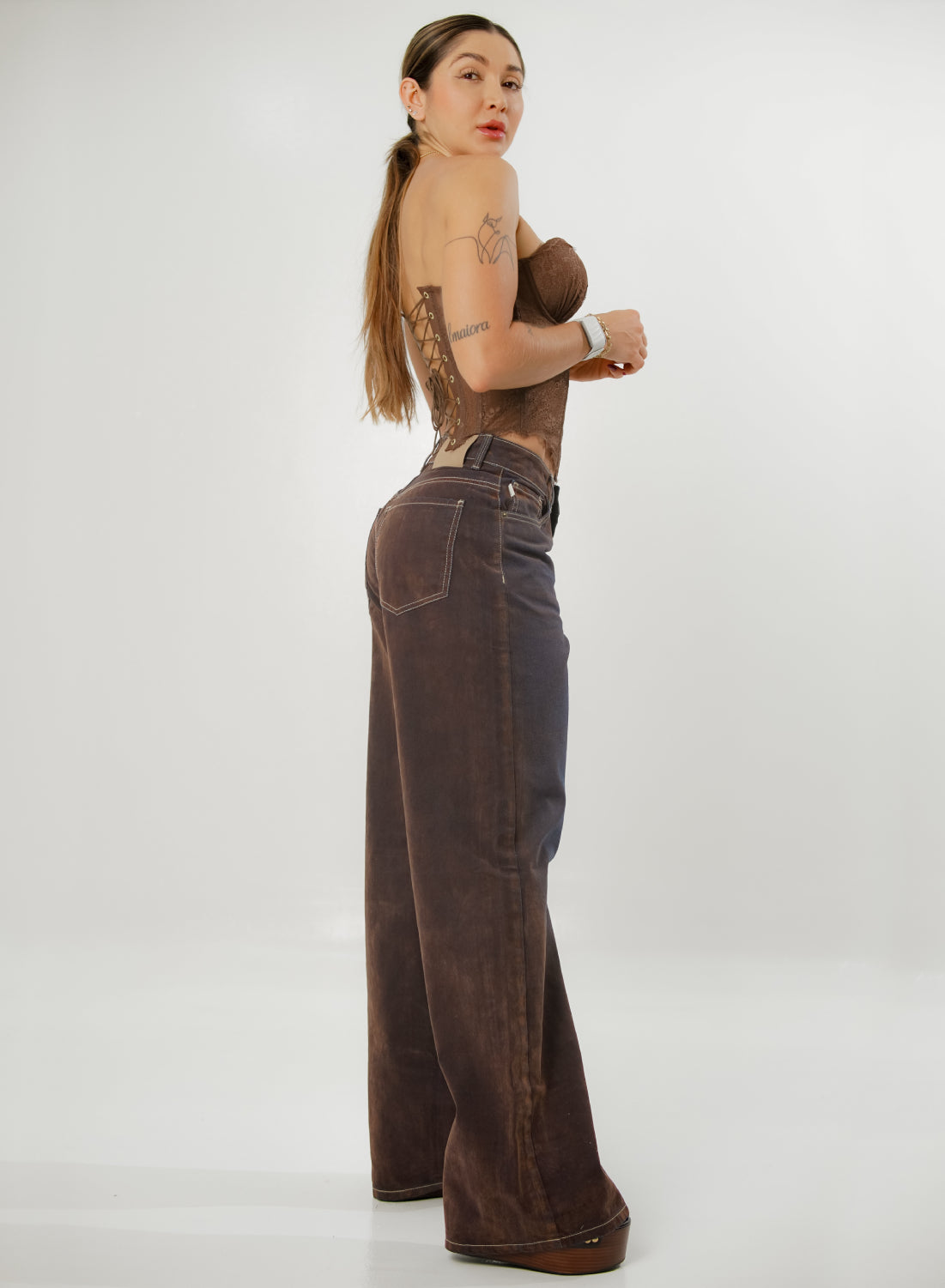 Women's Low Rise Straight Wine Jeans
