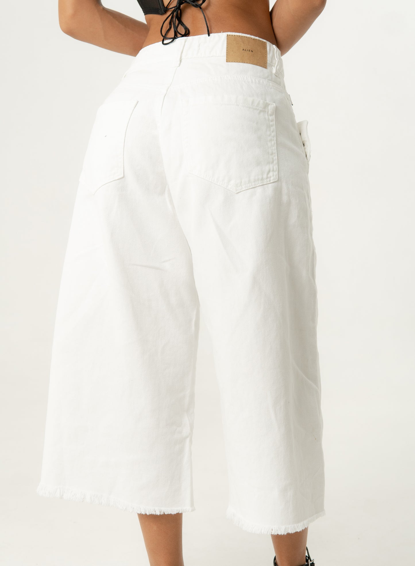 Women's Extra Long Low Rise White Jorts