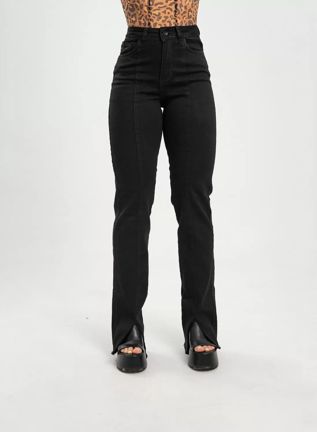 BLACK - High Rise Straight Jeans