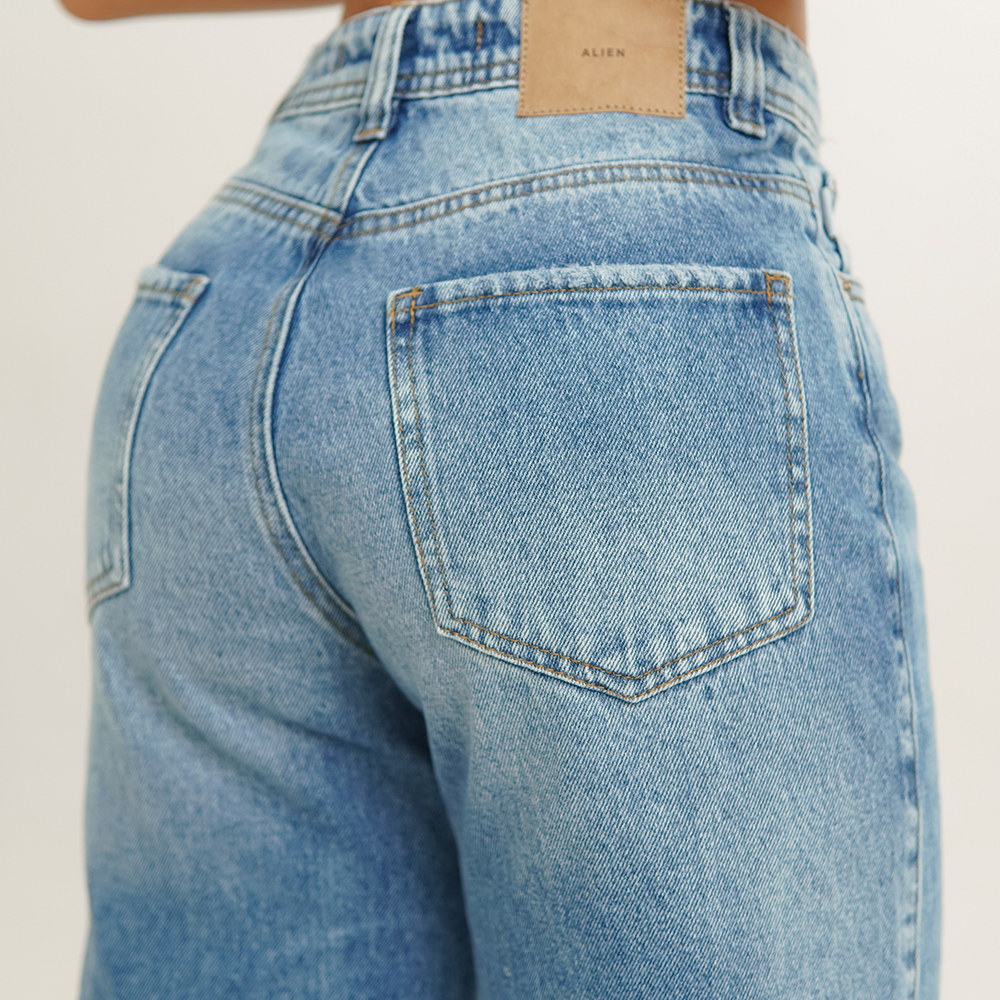 
                      
                         Women's Mid Rise Straight Jeans
                      
                    