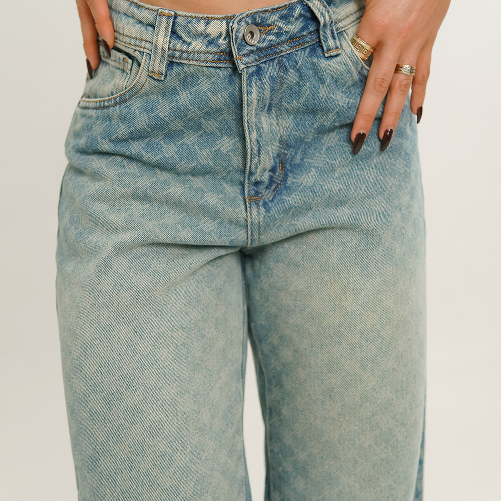 
                      
                        Women's Mid Waist Straight Jeans
                      
                    