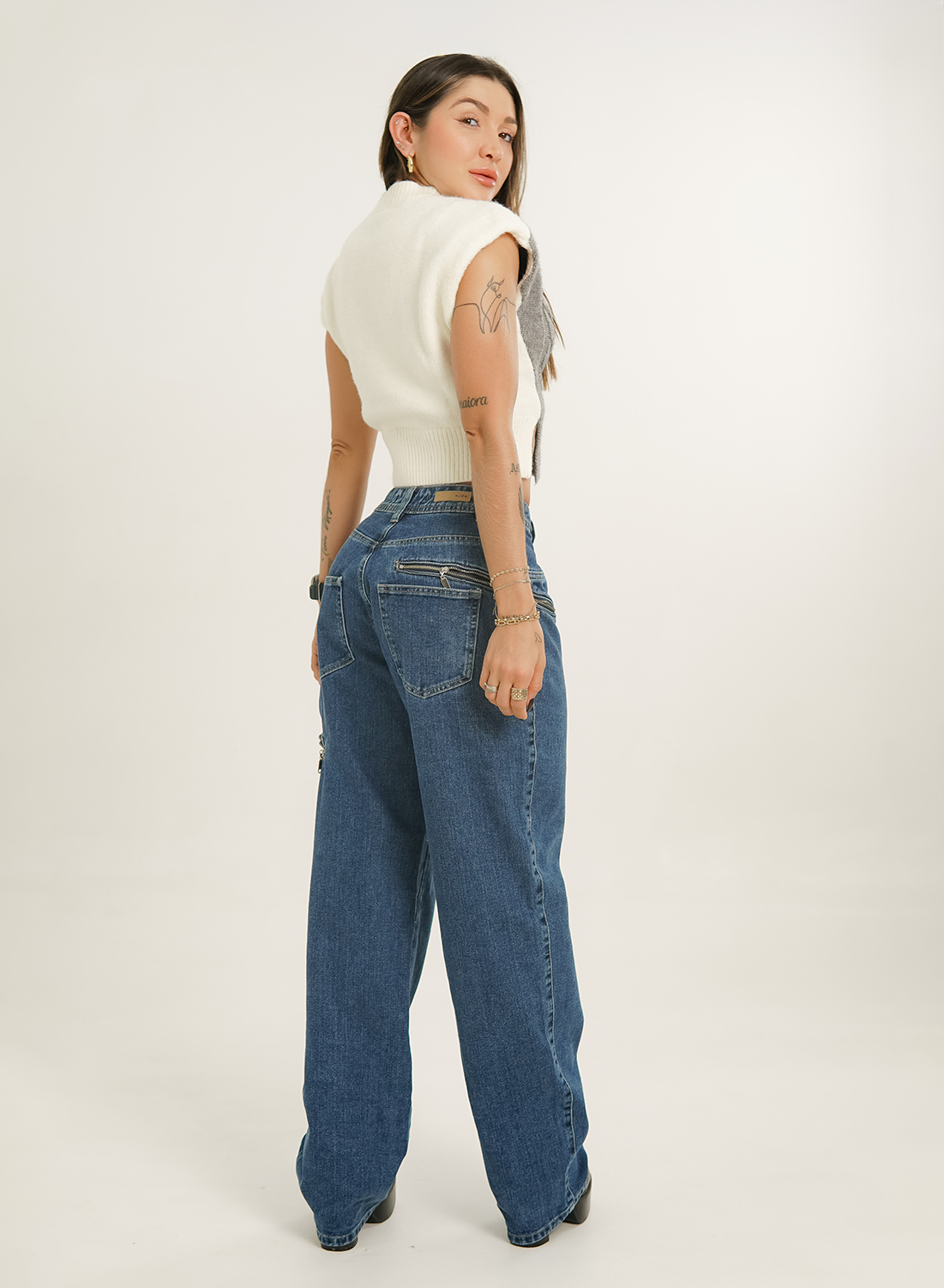 Women's Mid Waist Baggy Jeans