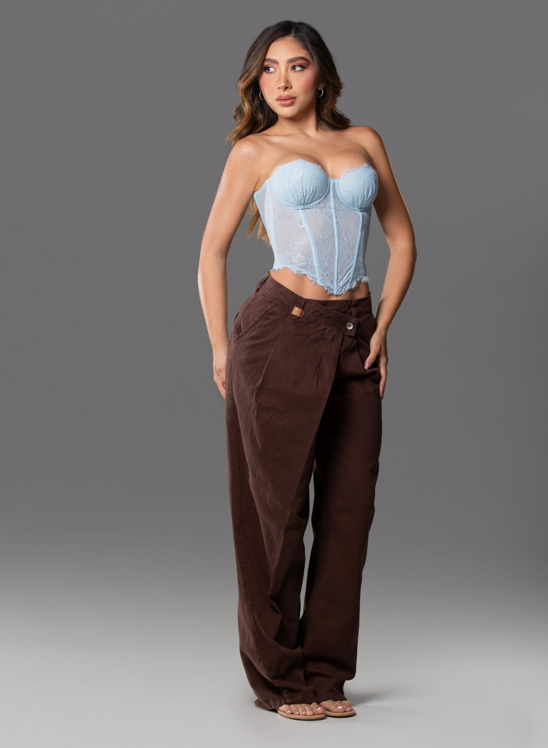 Chocolate - Women's Mid Rise Tailored - Baggy Jeans ALIEN COLOMBIA