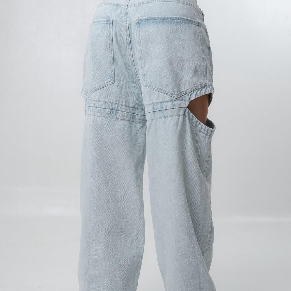 
                      
                        Women's Low Waist Barrel Jeans
                      
                    