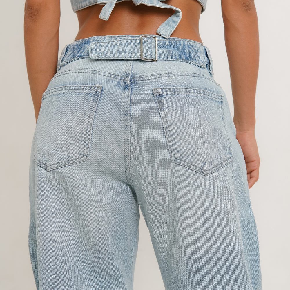 
                      
                        Women's Low Rise Flare Jeans jeans are in style
                      
                    