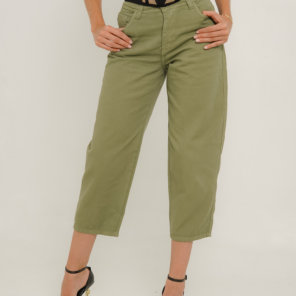 
                      
                        Olive - Women's Extra Long Mid Rise Relaxed Jorts
                      
                    