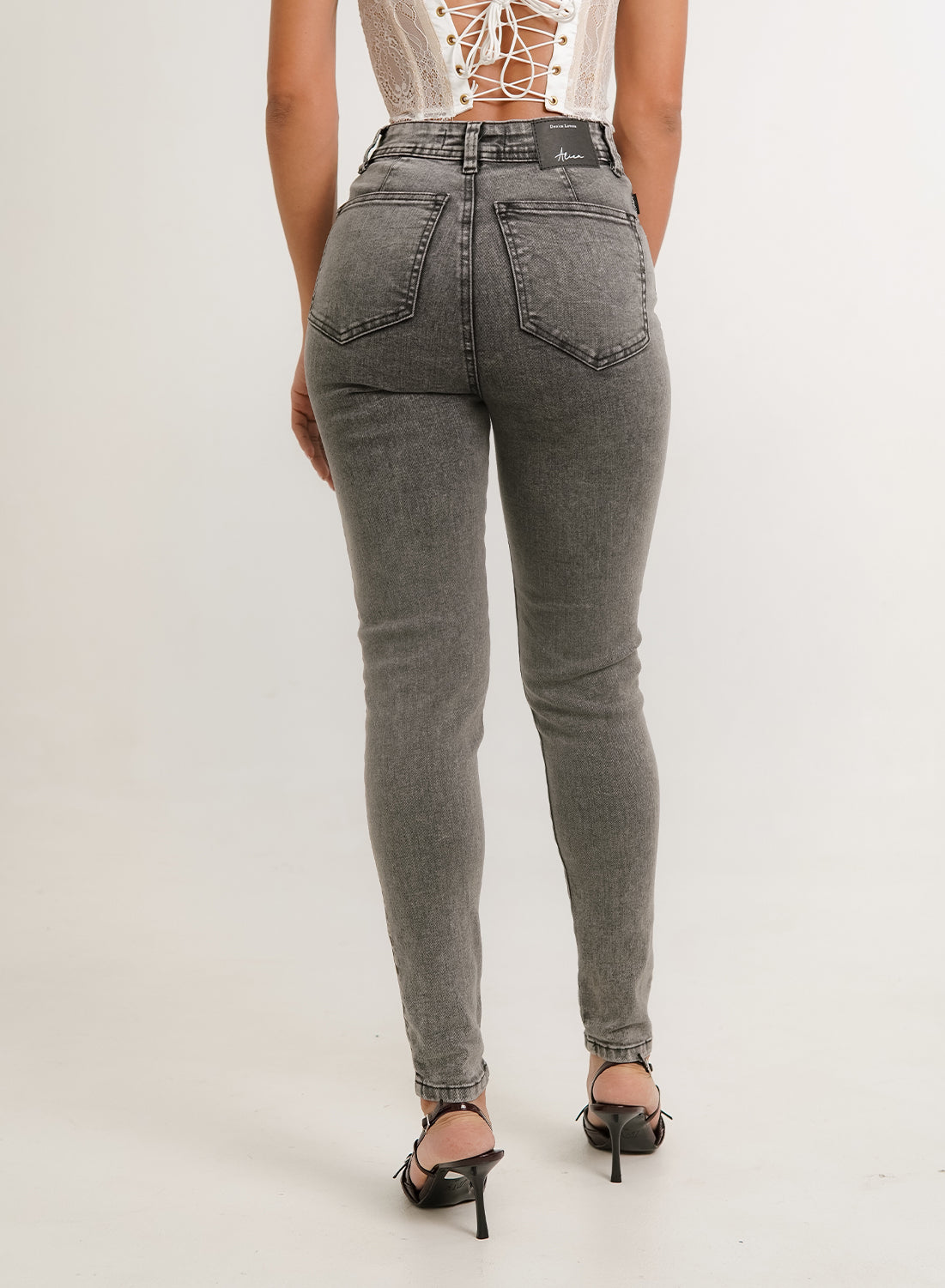 Women's High Rise Skinny Jeans