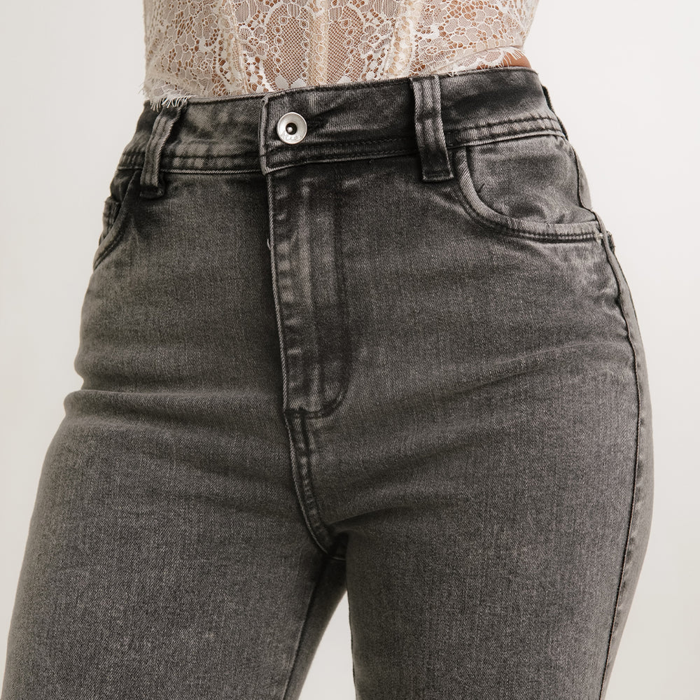 
                      
                        Women's High Rise Skinny Jeans
                      
                    