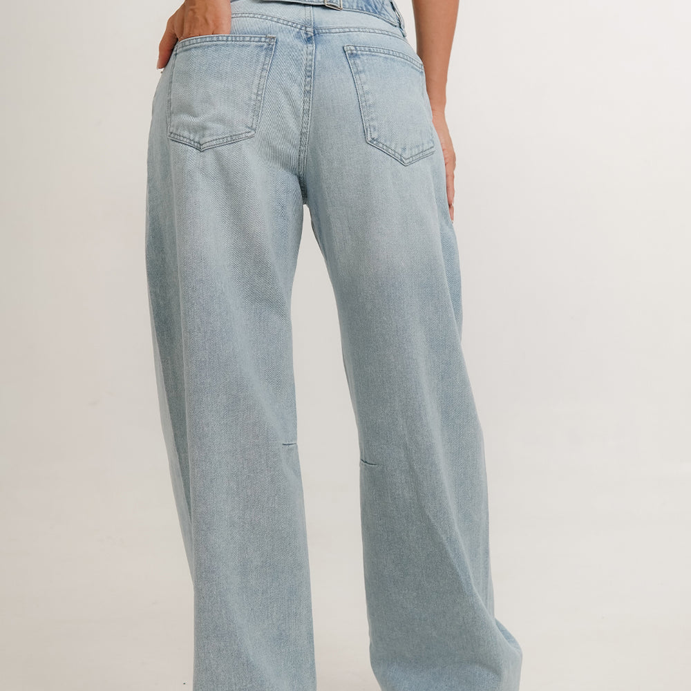 Women's Low Rise Flare Jeans jeans are in style