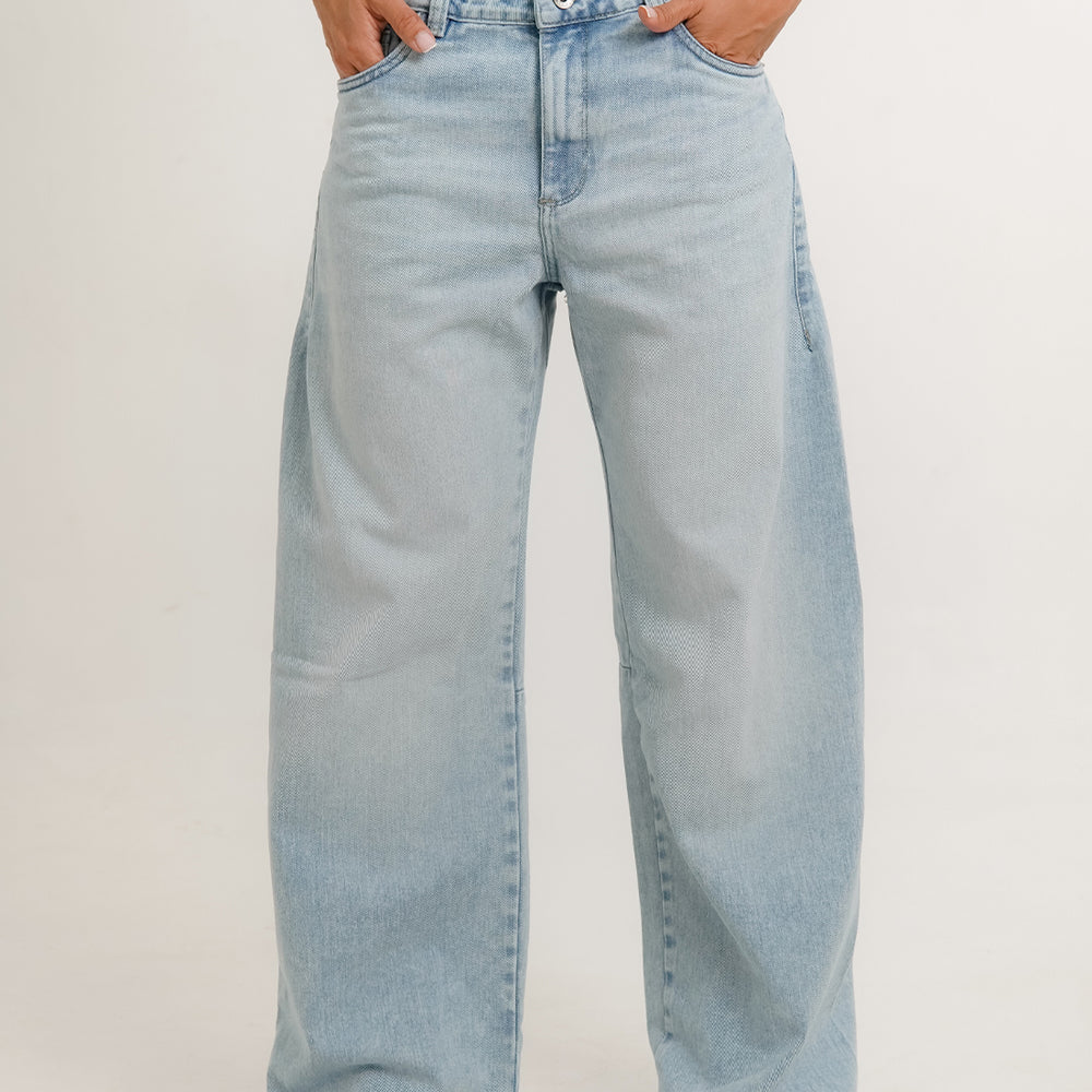 
                      
                        Women's Low Rise Flare Jeans jeans are in style
                      
                    