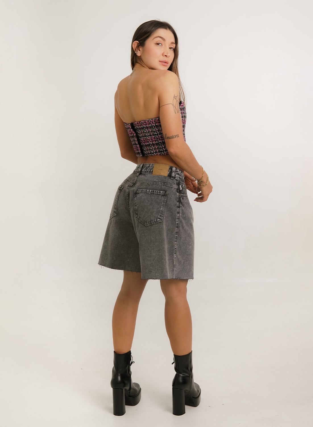 Women's Low Rise Relaxed Jorts