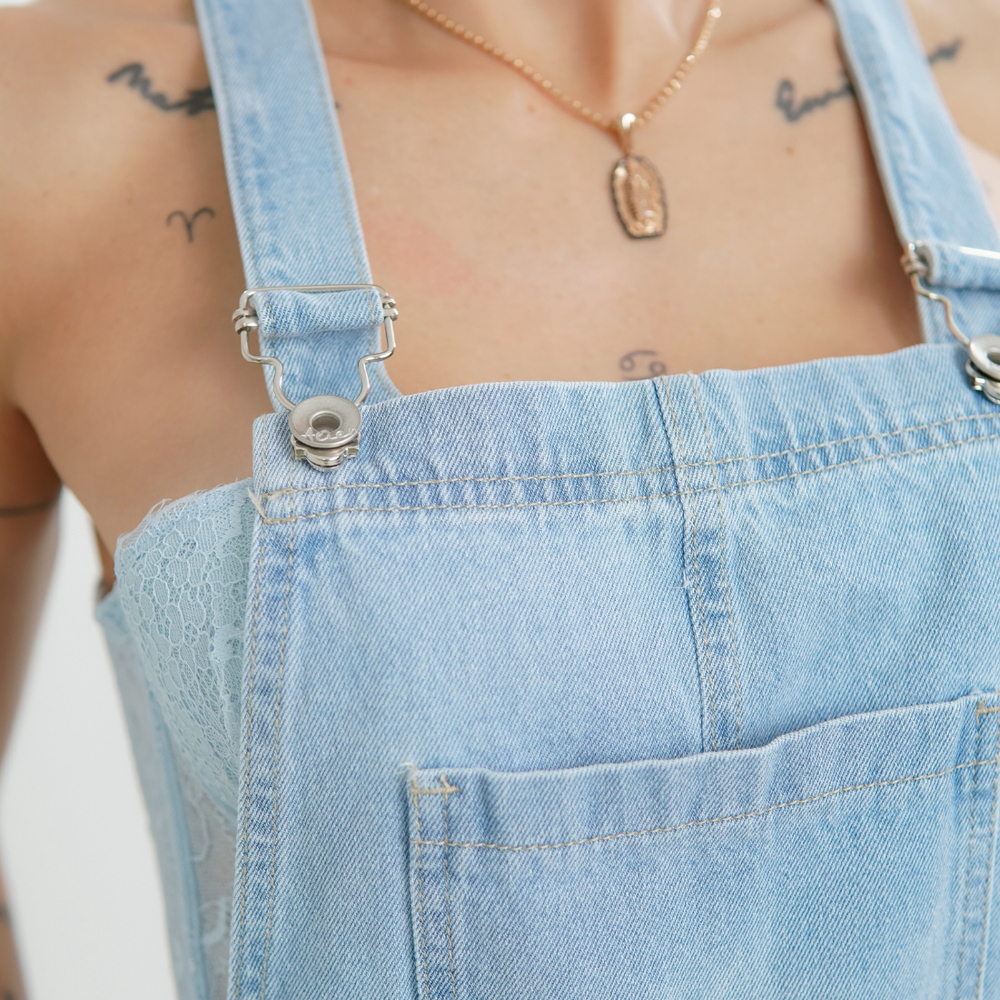 
                      
                        Women's Sleeveless Denim Jumpsuit Alien Jeans Ice blue
                      
                    