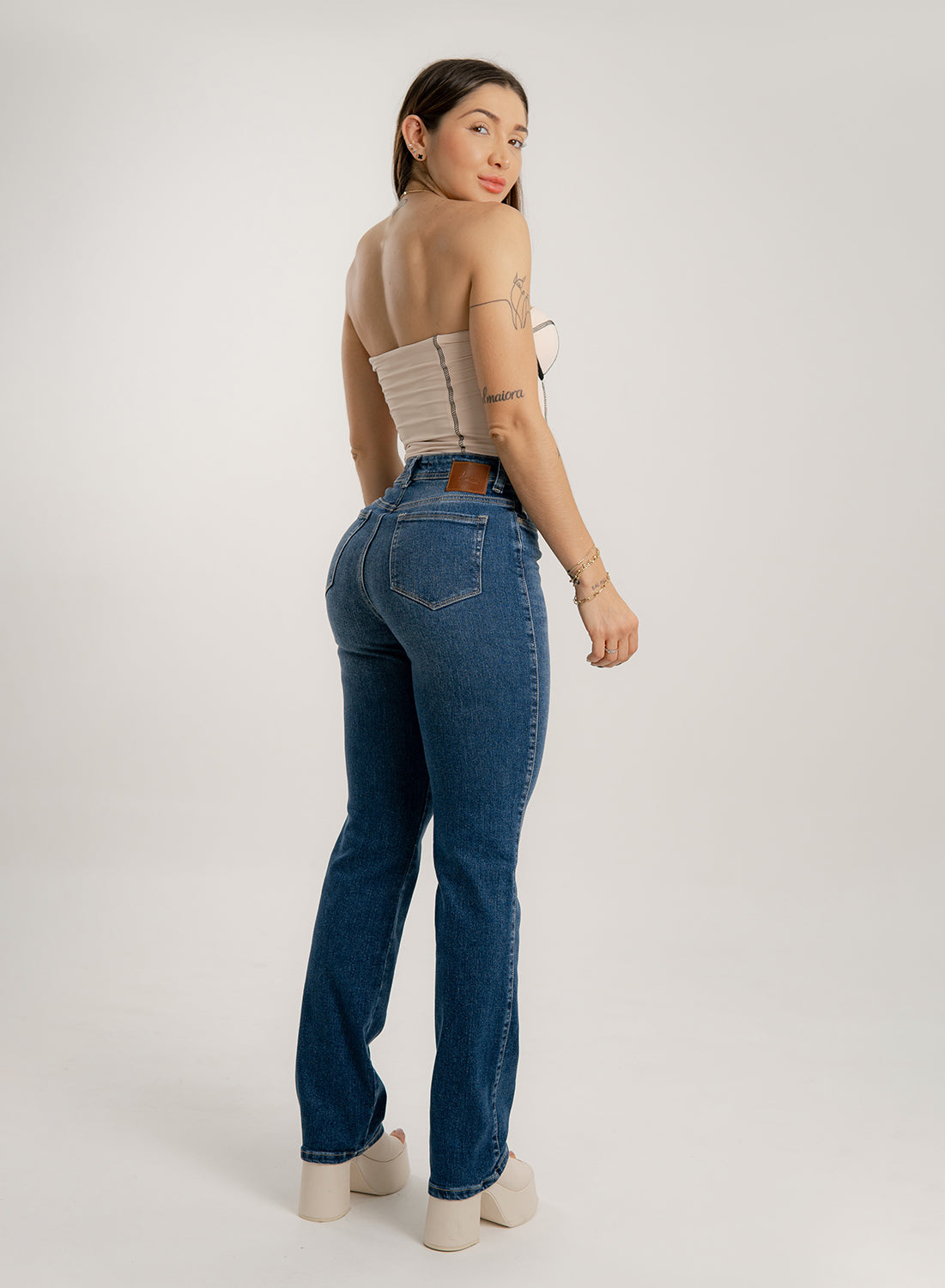 Mid Rise Mom Straight Jeans