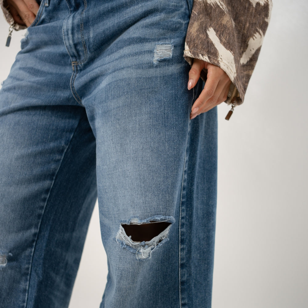 Women's Low Rise Wide Leg Alien Jeans
