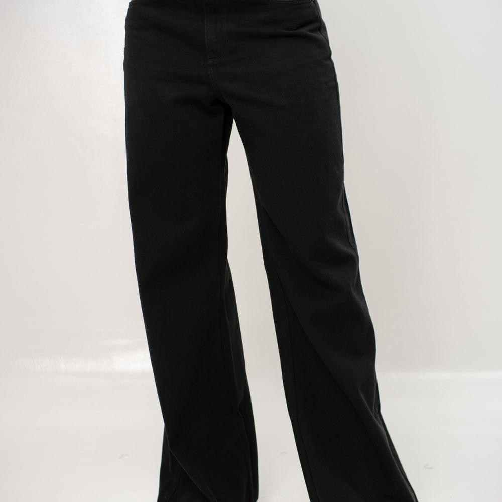 
                      
                         Women's Low Rise Wide Leg  BLACK Jean
                      
                    