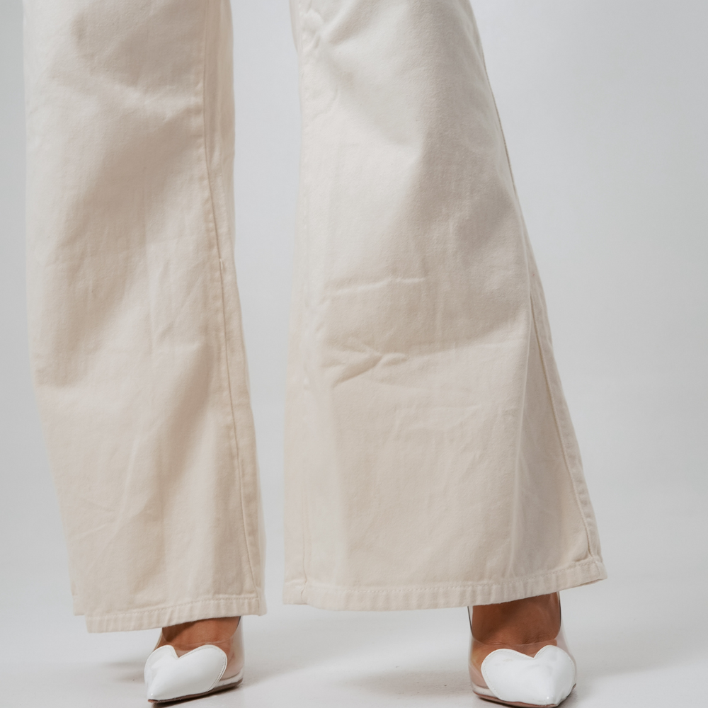 
                      
                        Cora Vanilla - Women's Low Rise Wide Leg Jeans
                      
                    