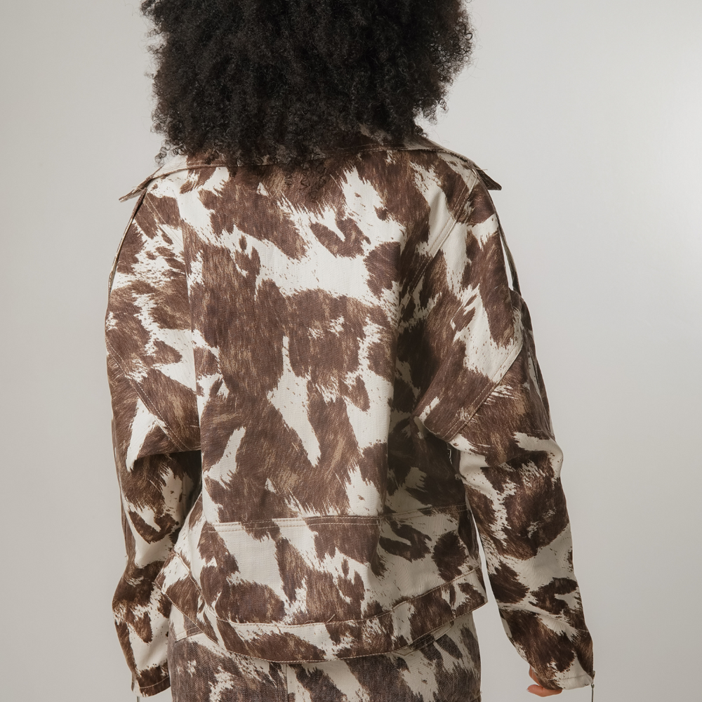 
                      
                        Cow printed- Women's Oversized Denim Jacket alien jeans
                      
                    