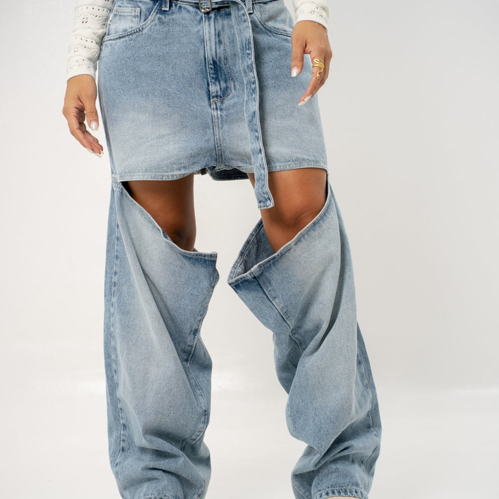 
                      
                        Women's Low Rise Barrel Jeans
                      
                    