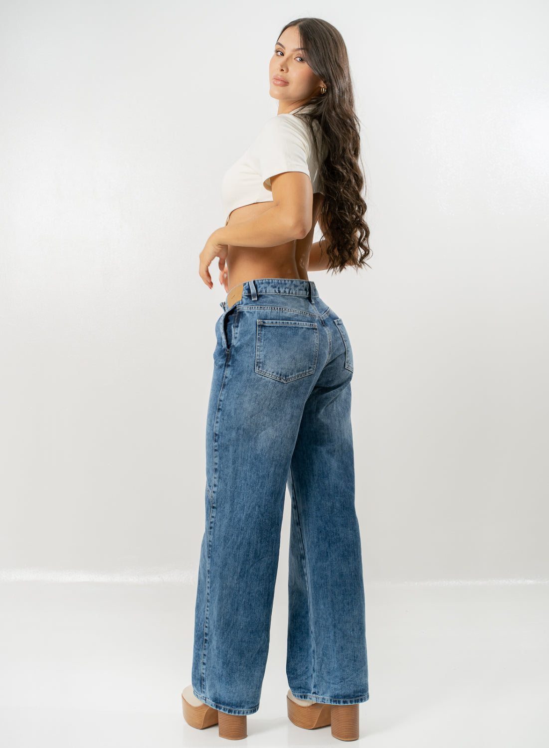 Women's Low Rise Barrel Jeans