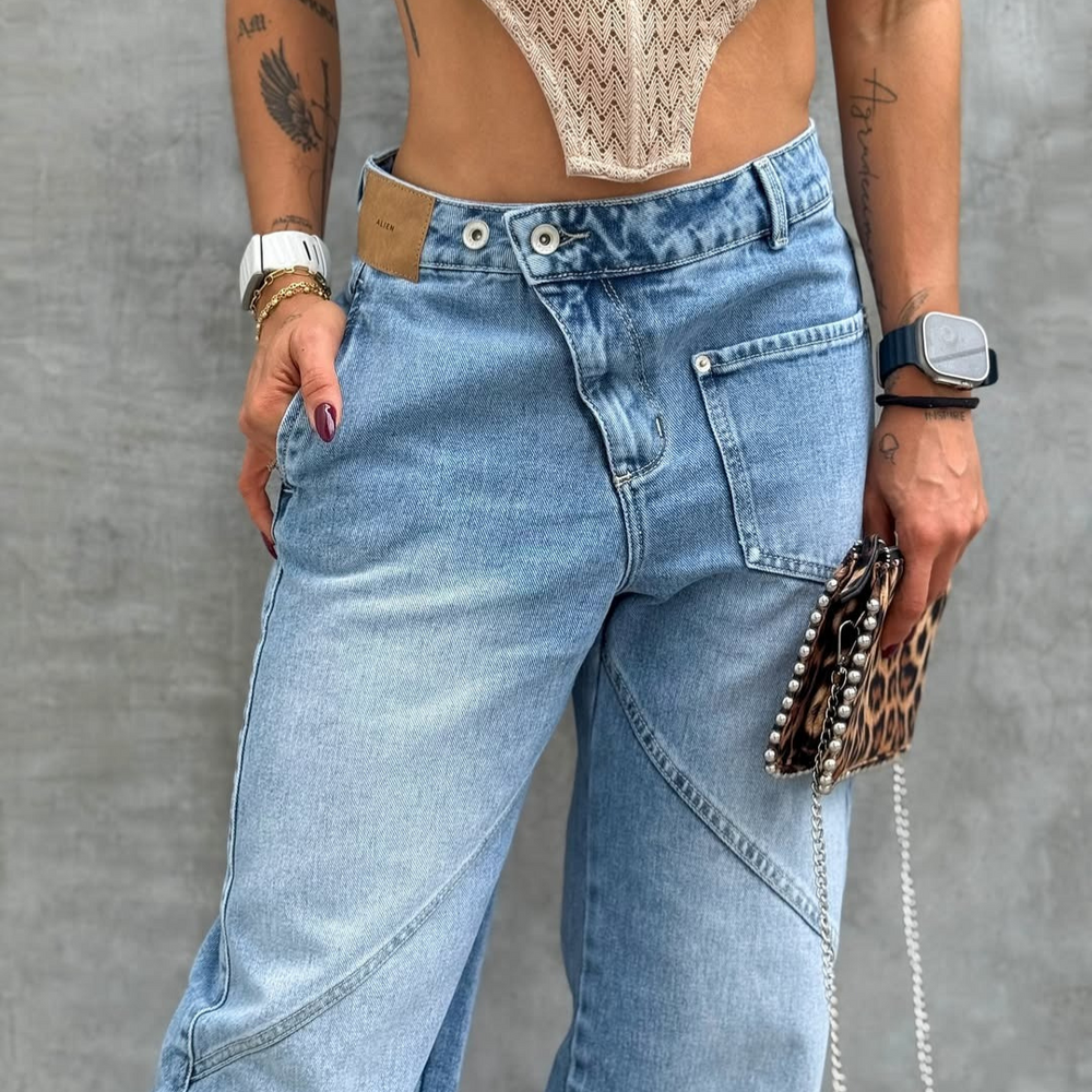 BARREL BLUE ALIEN JEANS
