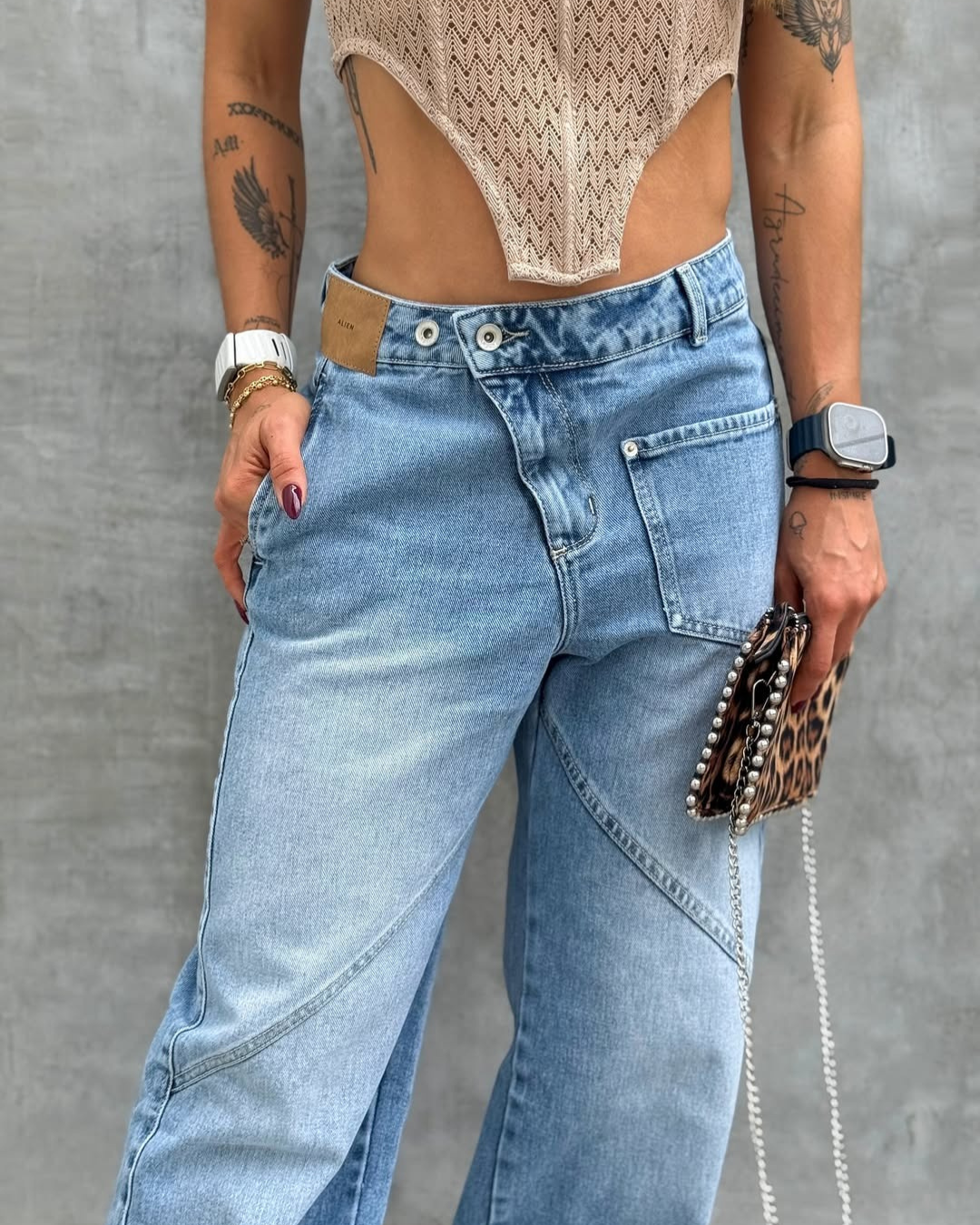 BARREL BLUE ALIEN JEANS