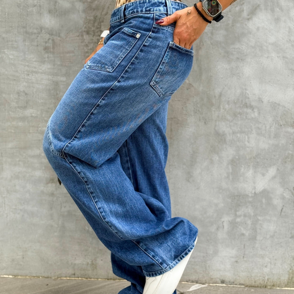 MID BLUE ALIEN BARREL JEANS