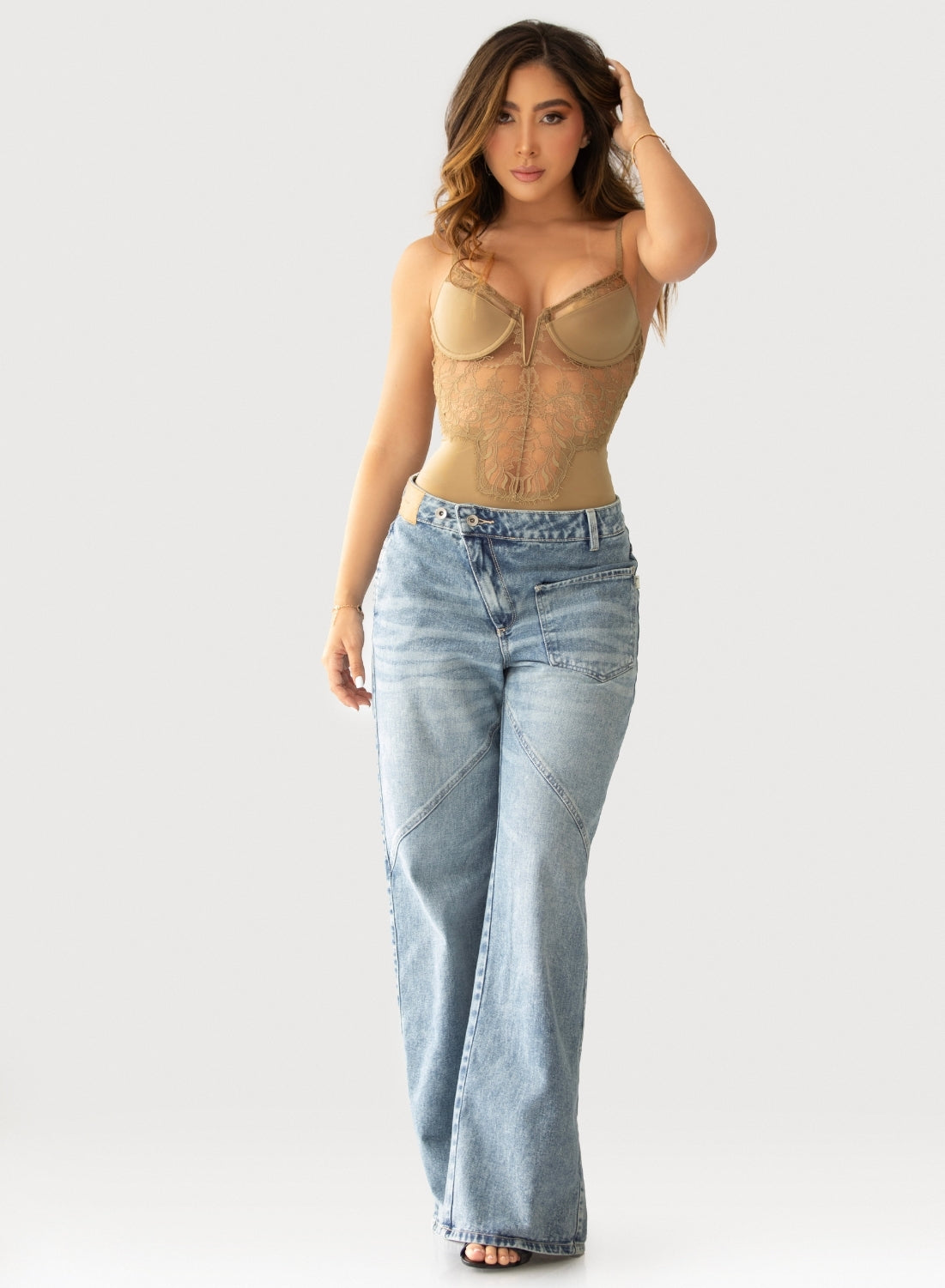  Women's Low Rise Straight Jeans