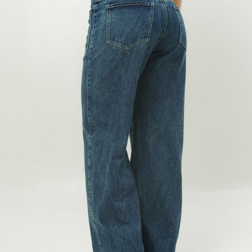 
                      
                        Women's Low Rise Barrel Jeans
                      
                    
