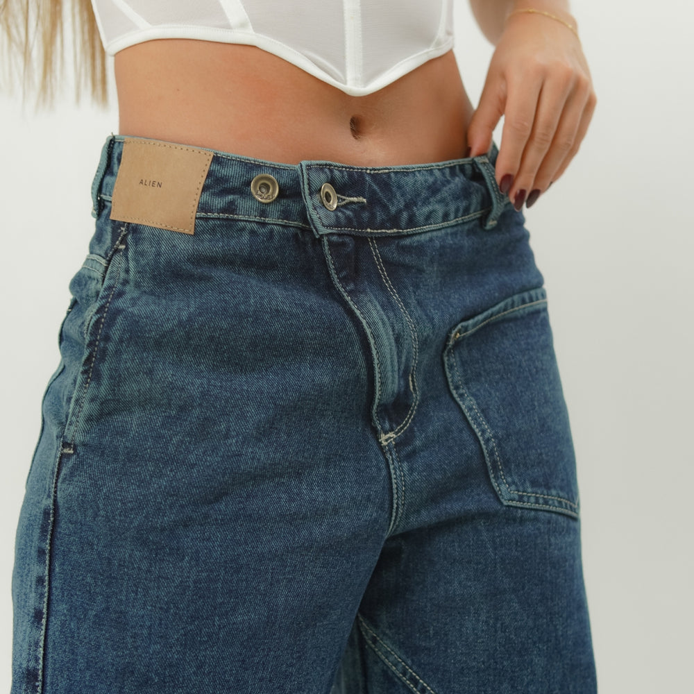 
                      
                        Women's Low Rise Barrel Jeans
                      
                    