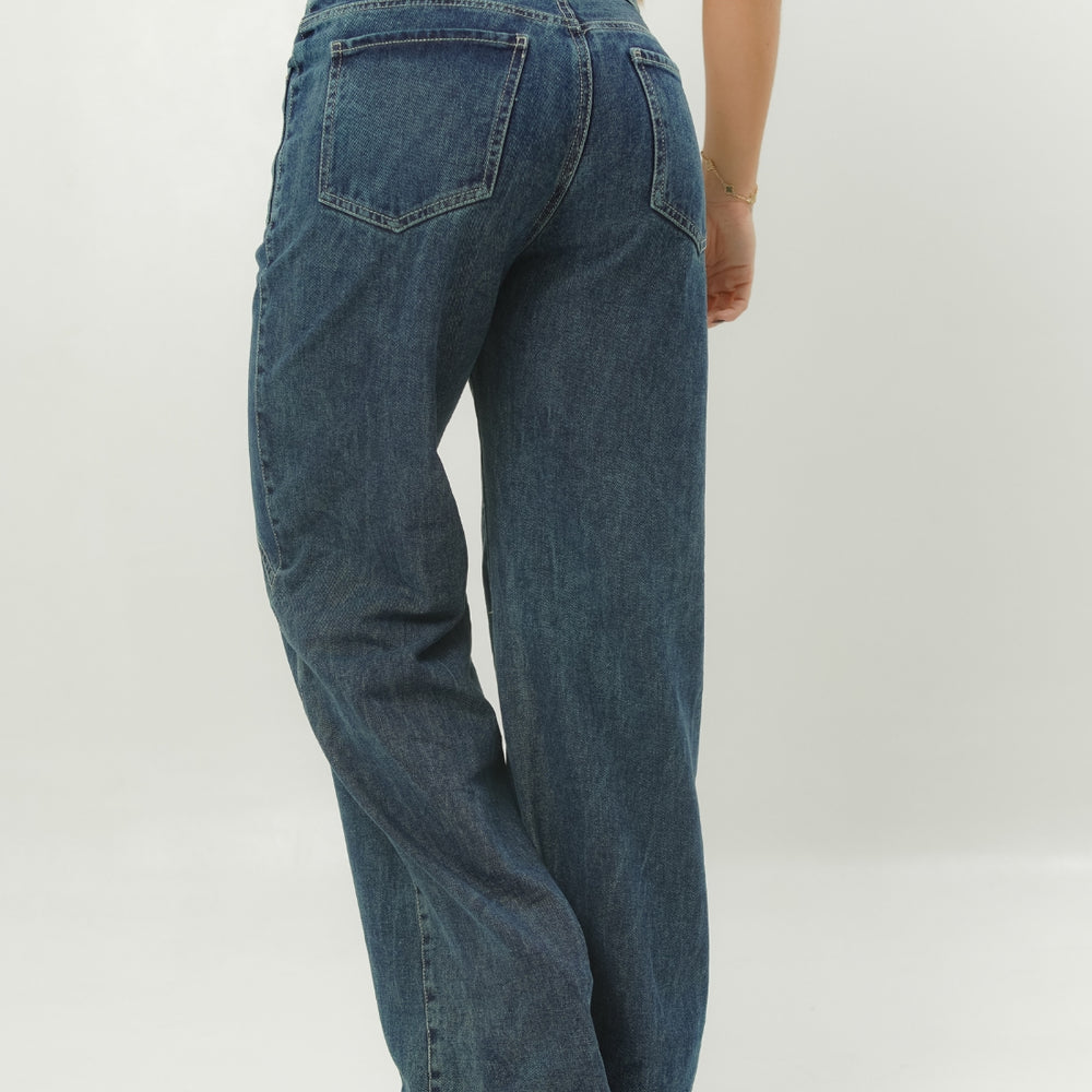 
                      
                        Women's Low Rise Barrel Jeans
                      
                    