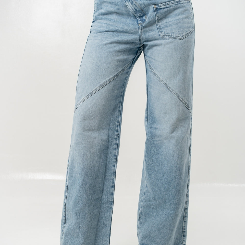 
                      
                        Women's Low Rise Barrel Jeans light blue
                      
                    