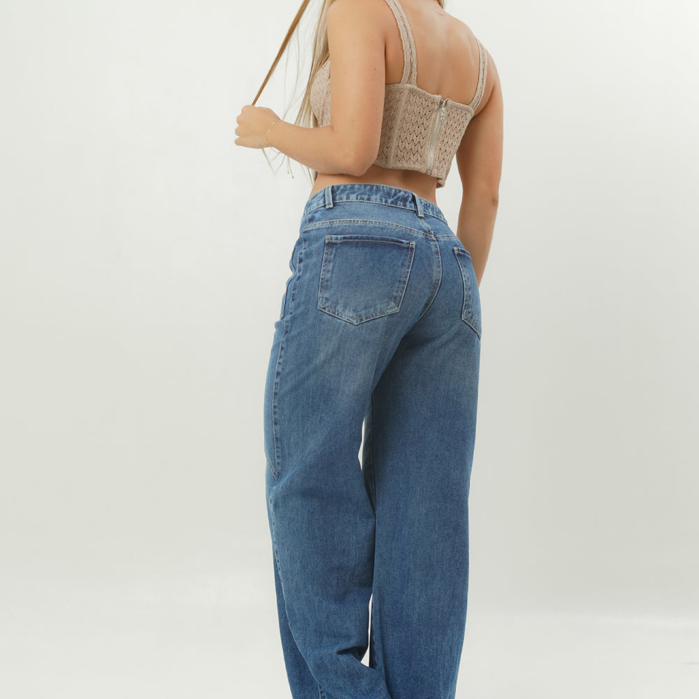
                      
                        Women's Low Rise Barrel Alien Jeans
                      
                    