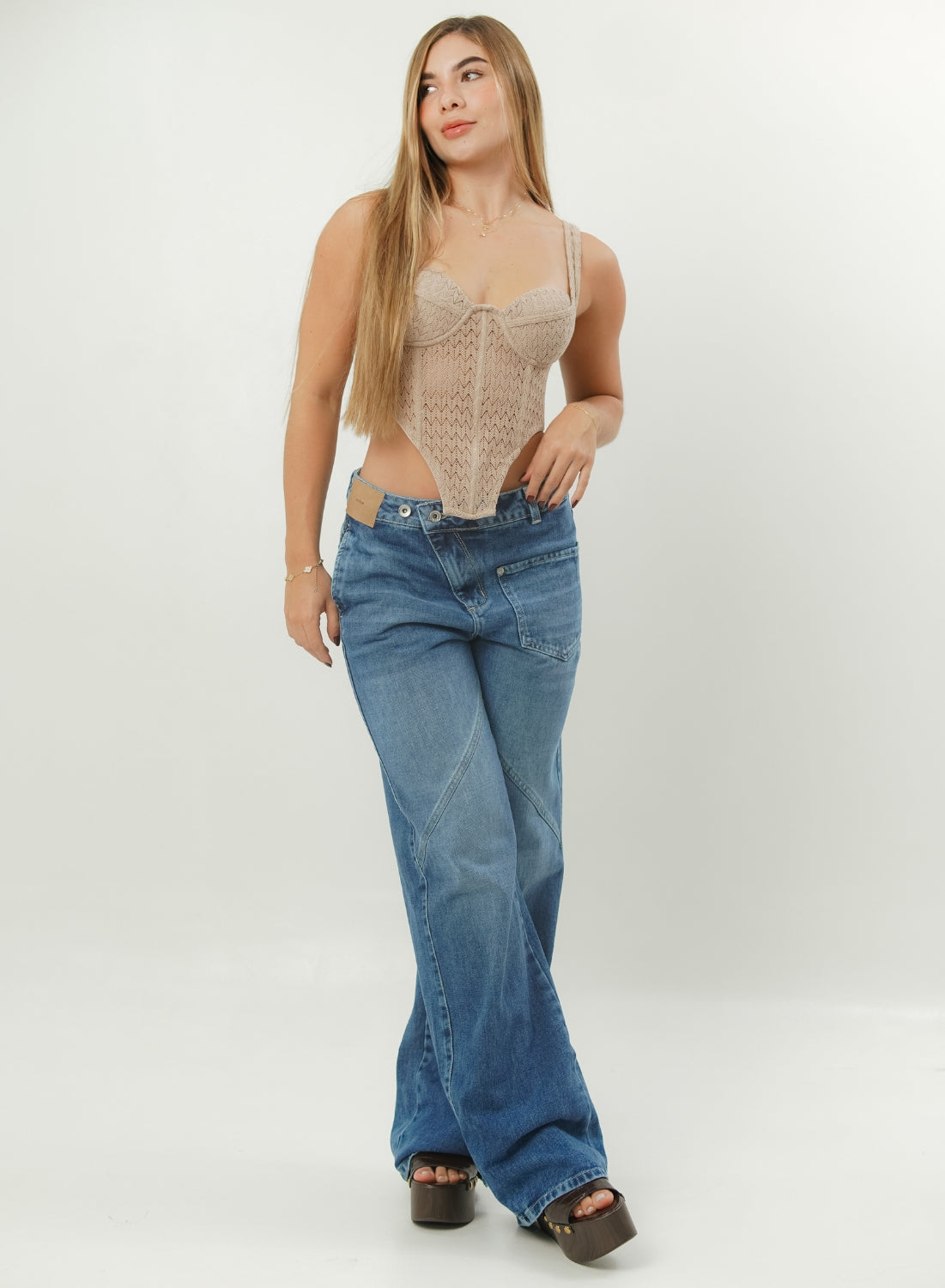 Women's Low Rise Barrel Alien Jeans
