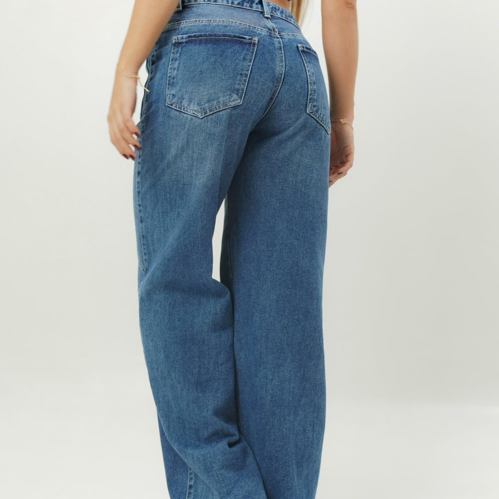 
                      
                        Women's Low Rise Barrel Alien Jeans
                      
                    