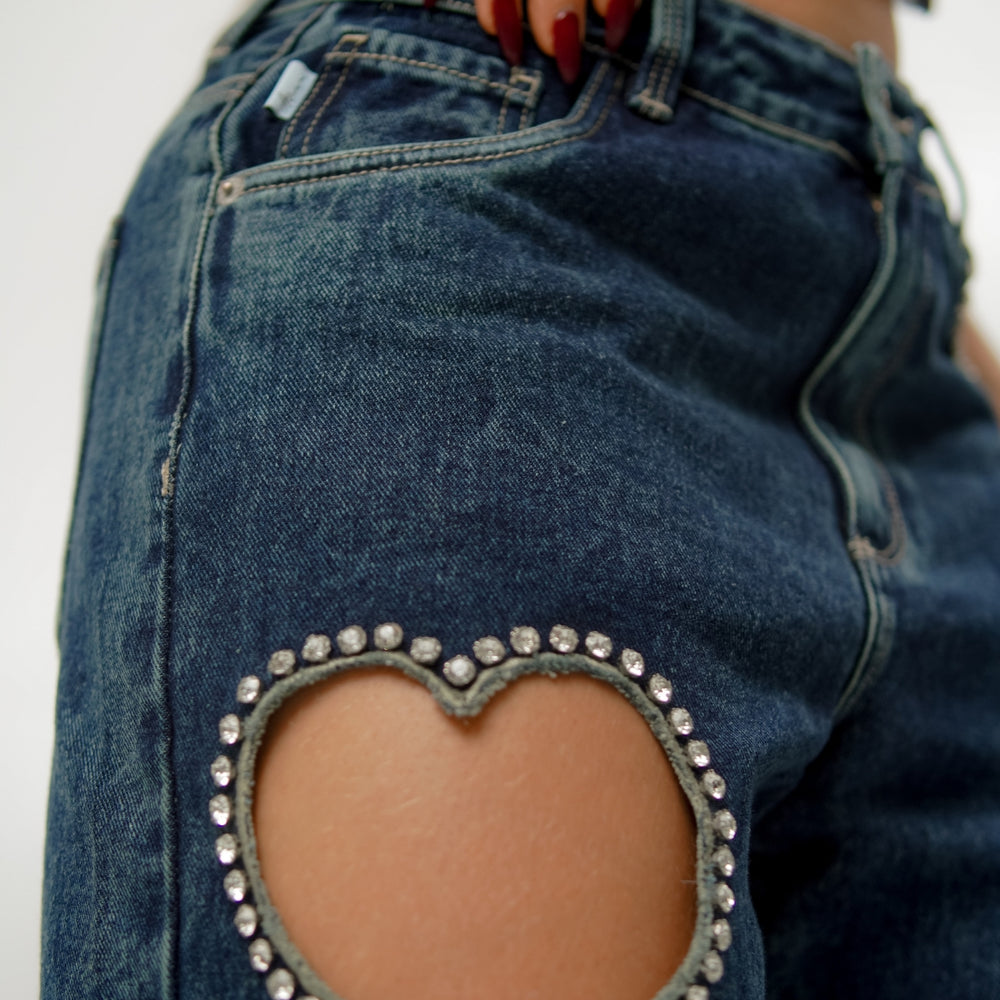 
                      
                        dark blue flare alien jeans
                      
                    