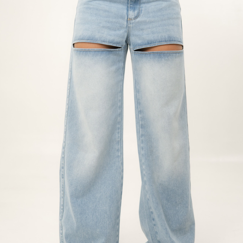 
                      
                         Women's Mid Waist Straight Jeans
                      
                    