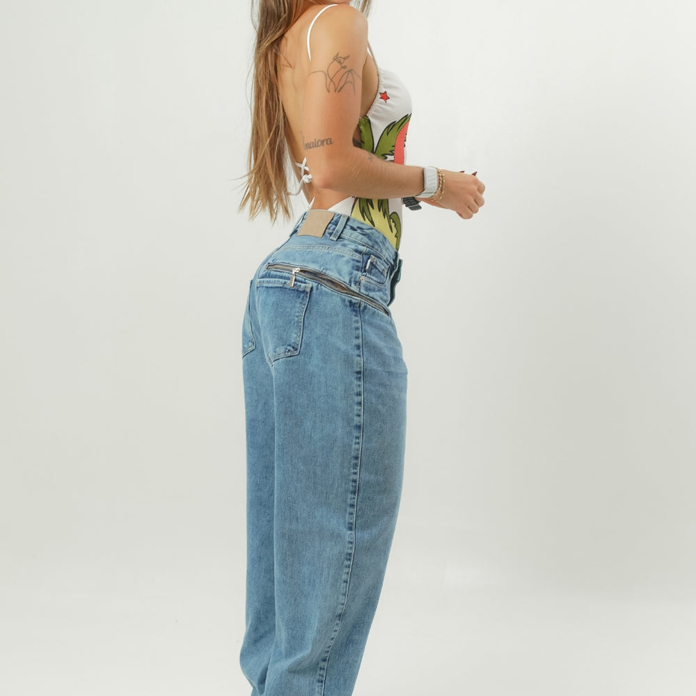  Women's Mid Waist Baggy Jeans