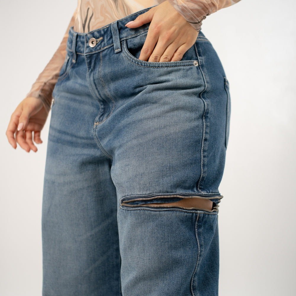 
                      
                        Women's Mid Waist Baggy Jeans
                      
                    