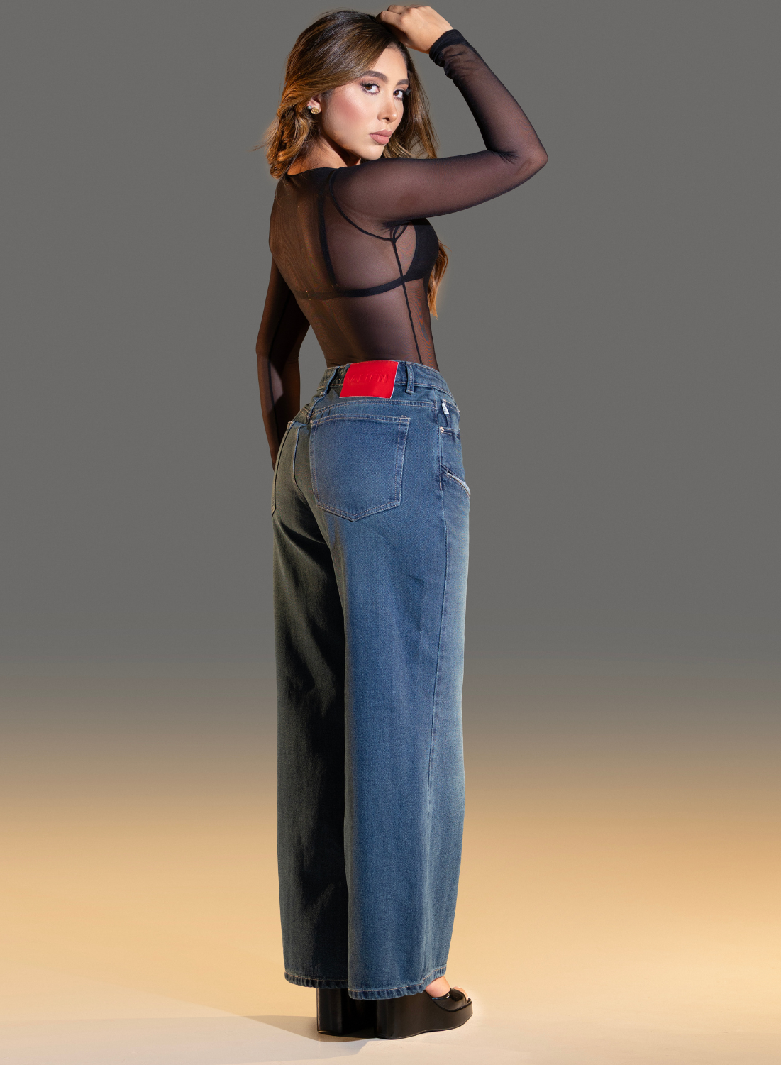 Women's Mid Rise Cut-Out Wide Leg Jeans ALIEN JEANS COLOMBIA