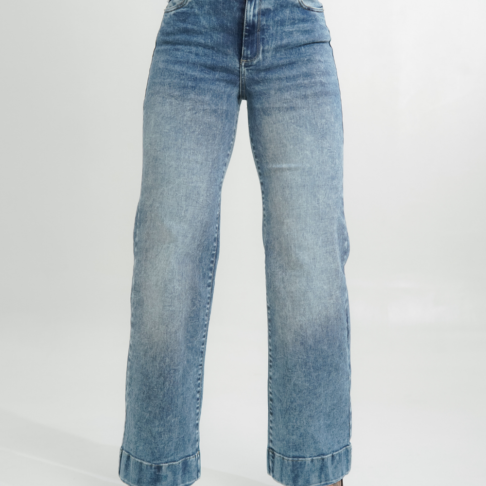 
                      
                        Women's High Rise Classic Mom Flare Jeans
                      
                    