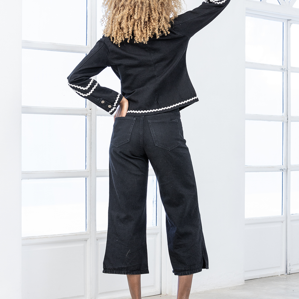Florencia Black - Women's Black Mid Rise Culotte Jeans