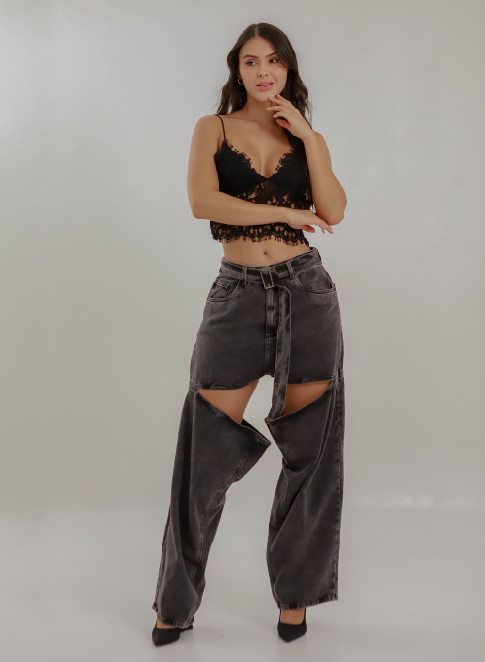 Women's Low Rise Barrel Jeans