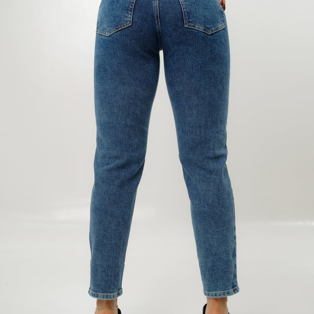 
                      
                        Roma 5 - Women's Classic Mid Rise Mom Jeans
                      
                    