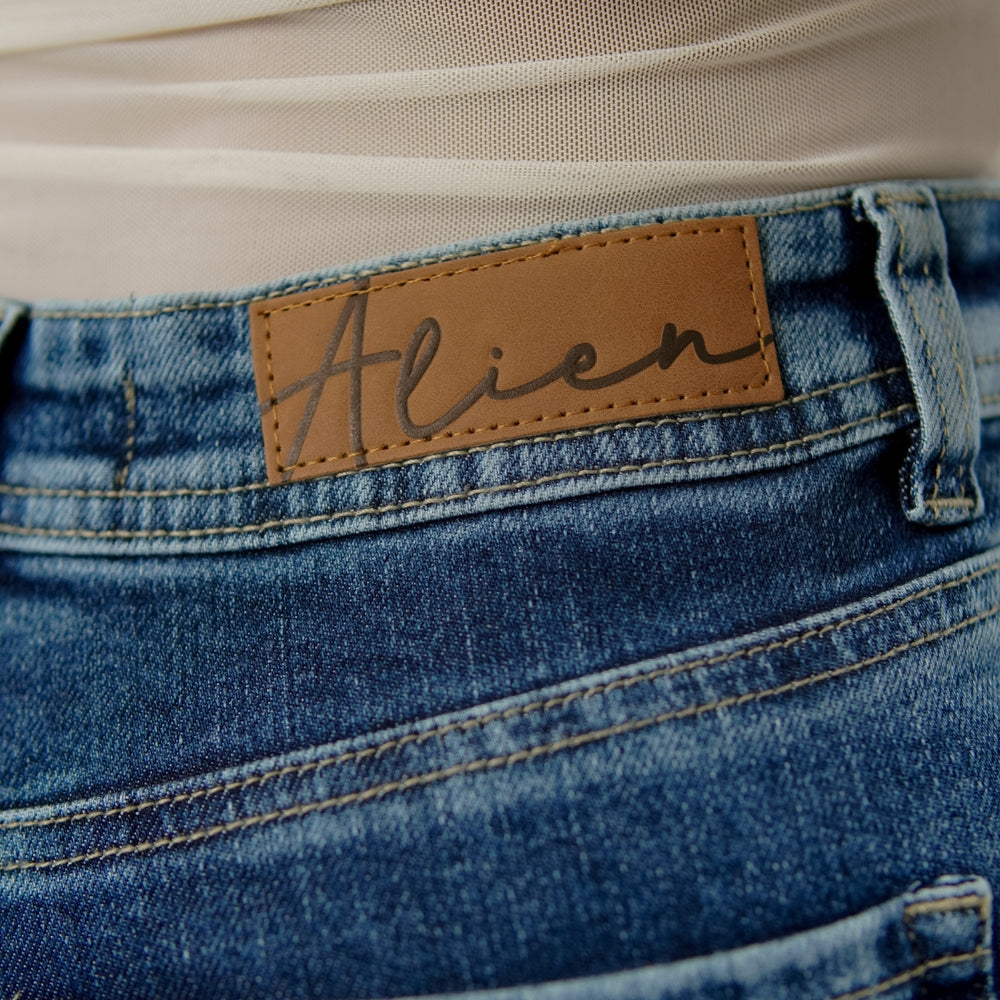 
                      
                        Roma 5 - Women's Classic Mid Rise Mom Jeans
                      
                    