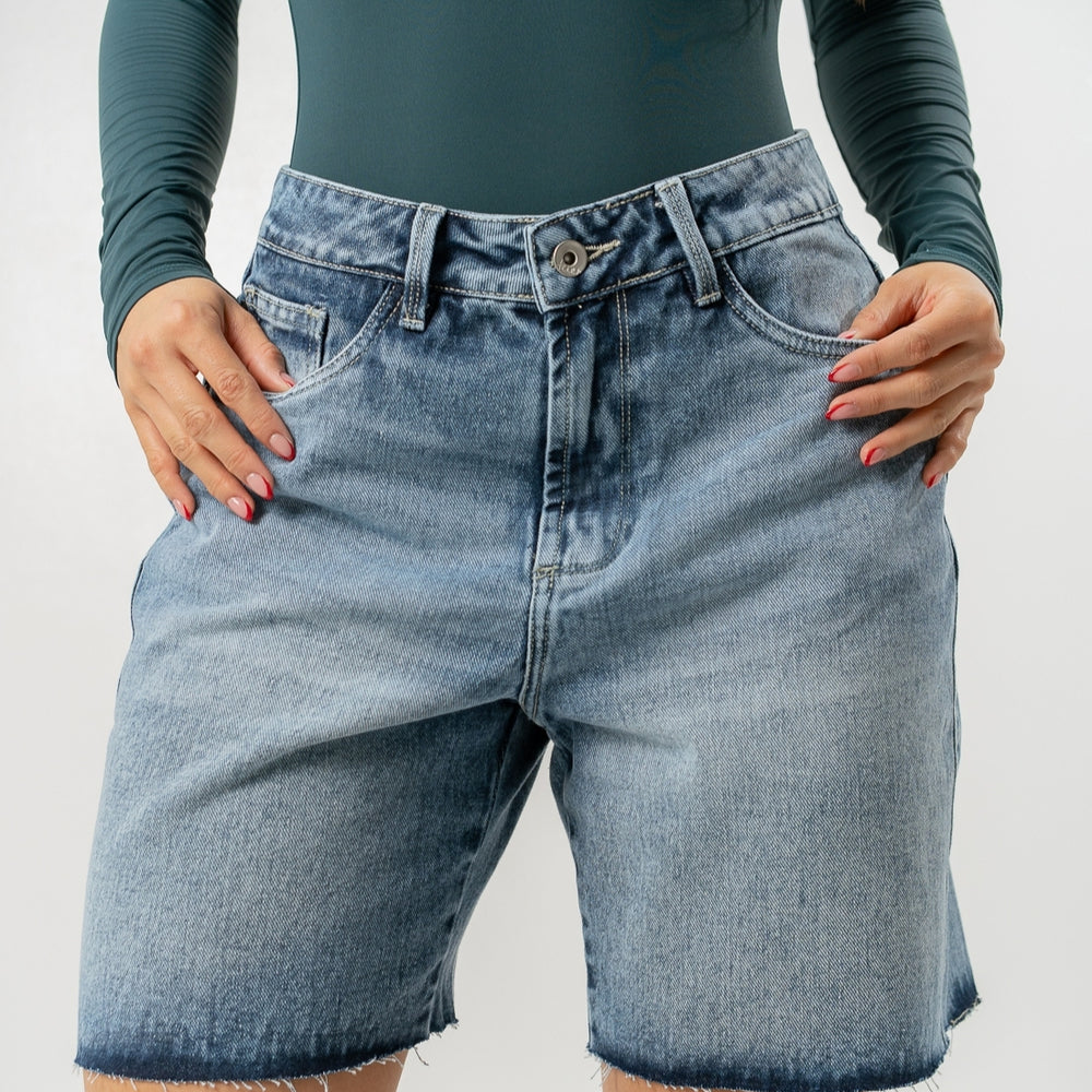 Women's Mid Rise Cargo Jorts