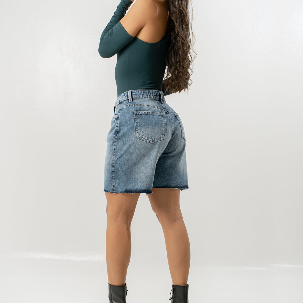 Women's Mid Rise Cargo Jorts