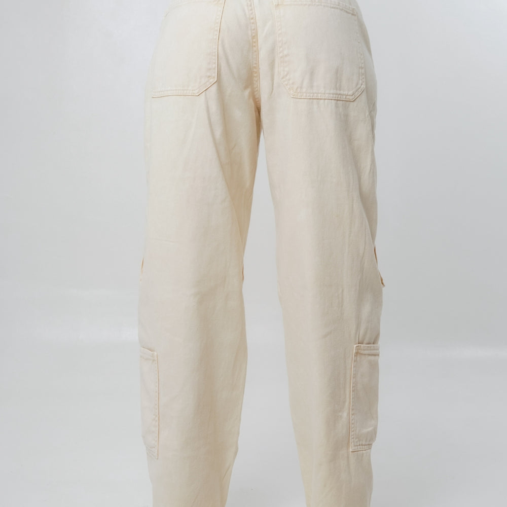 
                      
                        Women's Low Rise Cargo Alien Jeans
                      
                    
